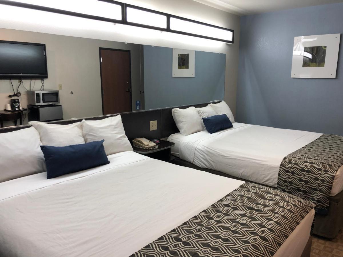 Microtel Inn & Suites By Wyndham Klamath Falls Exterior foto